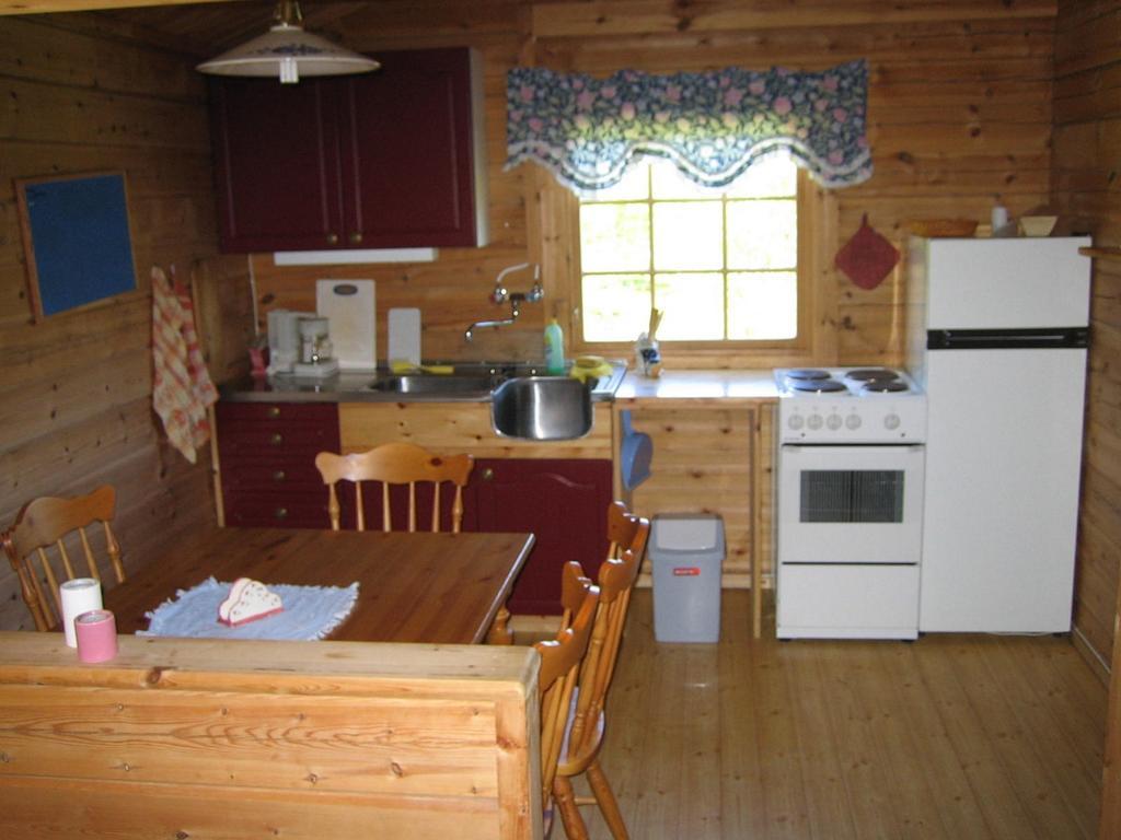 Solvang Camping Hotel Eidsdal Bilik gambar